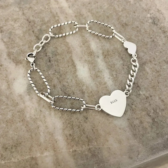 925 Sterling Silver Heart Link Bracelet Paperclip Bracelet Heart Charm Bracelet - Picture 4 of 4